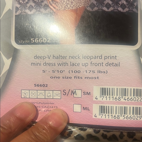 Music Legs Animal Print Chemise - Picture 3 of 3